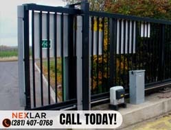 cantilever-sliding-gates Commercial Gate Company
