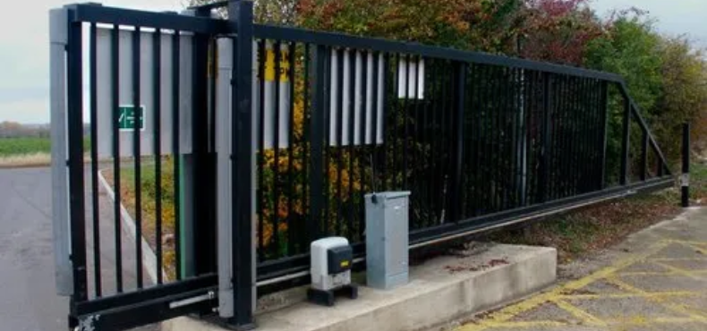 3.-Slide-Gates Automatic Security Gates for Commercial Properties