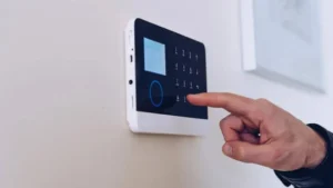 home-alarm-system-installer-1024x577-1-300x169 Blog